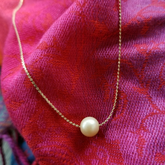 Relisted -Vintage Vendome single pearl necklace white and gold tone solitaire - Picture 12 of 17